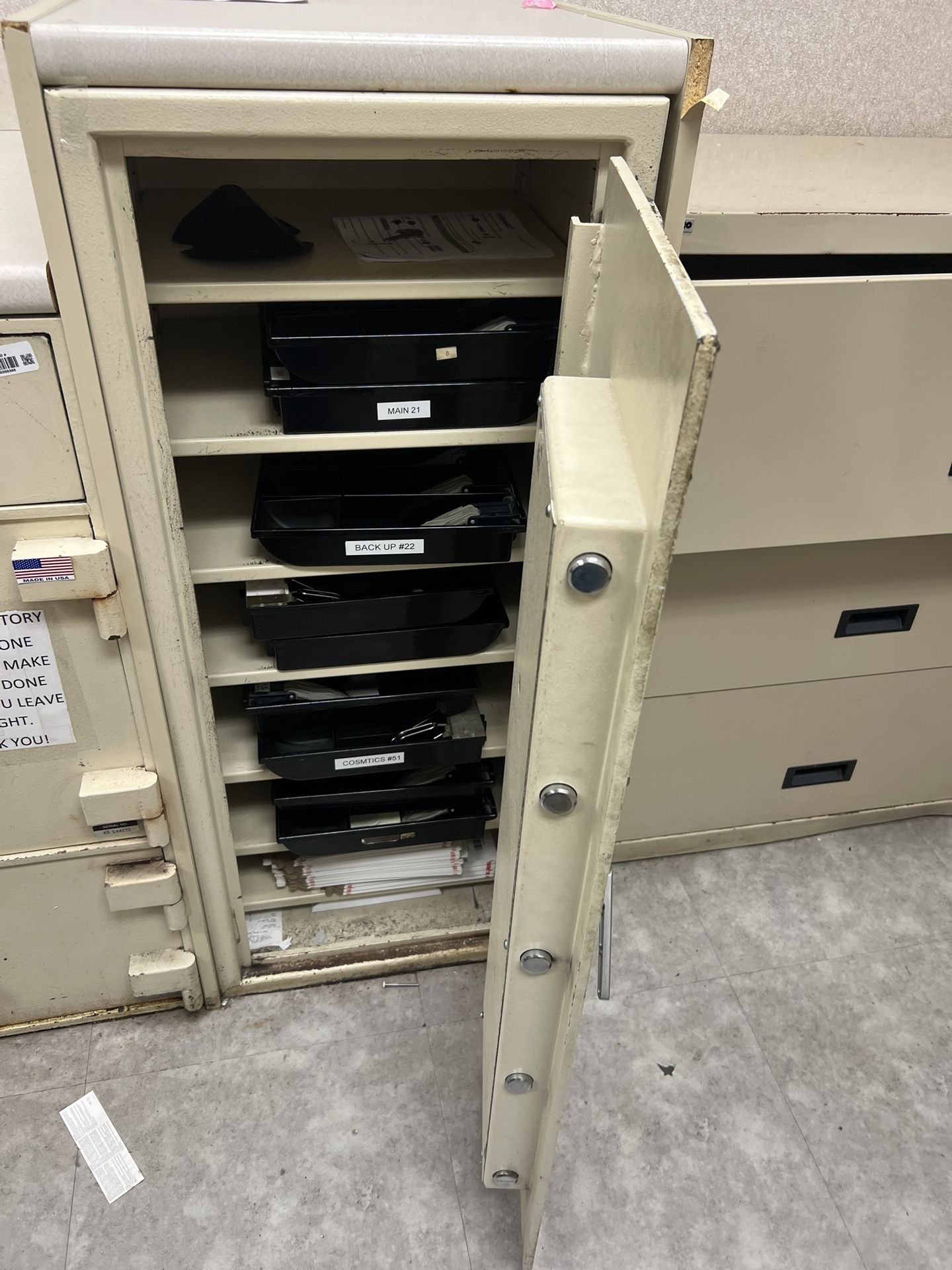 Gun & Ammo Safe