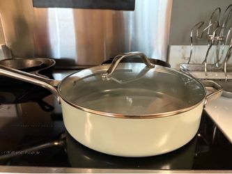 Ceramic coated pan