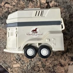 Winners Corral Horse Trailer, One Horse
