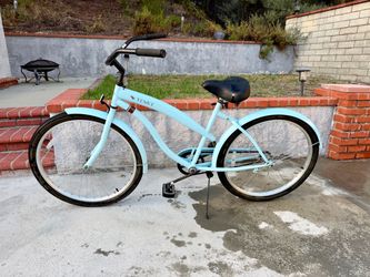 Light Blue Venice Beach Boardwalk Bike