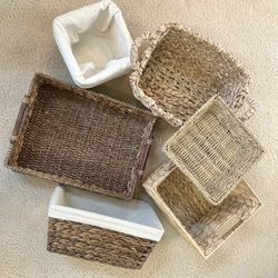 Set Of 6 Baskets Various Shapes And Sizes 