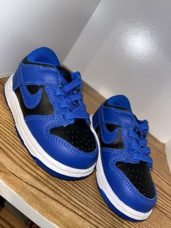 Nike Dunks Size 5C