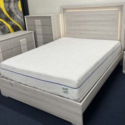 4 Pc Queen Bedroom Set ( Bed Frame, Dresser, Mirror And One Nightstand)