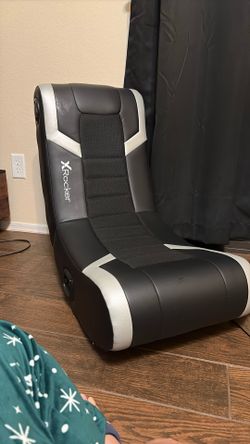 XRocker Gaming Bluetooth Chair 