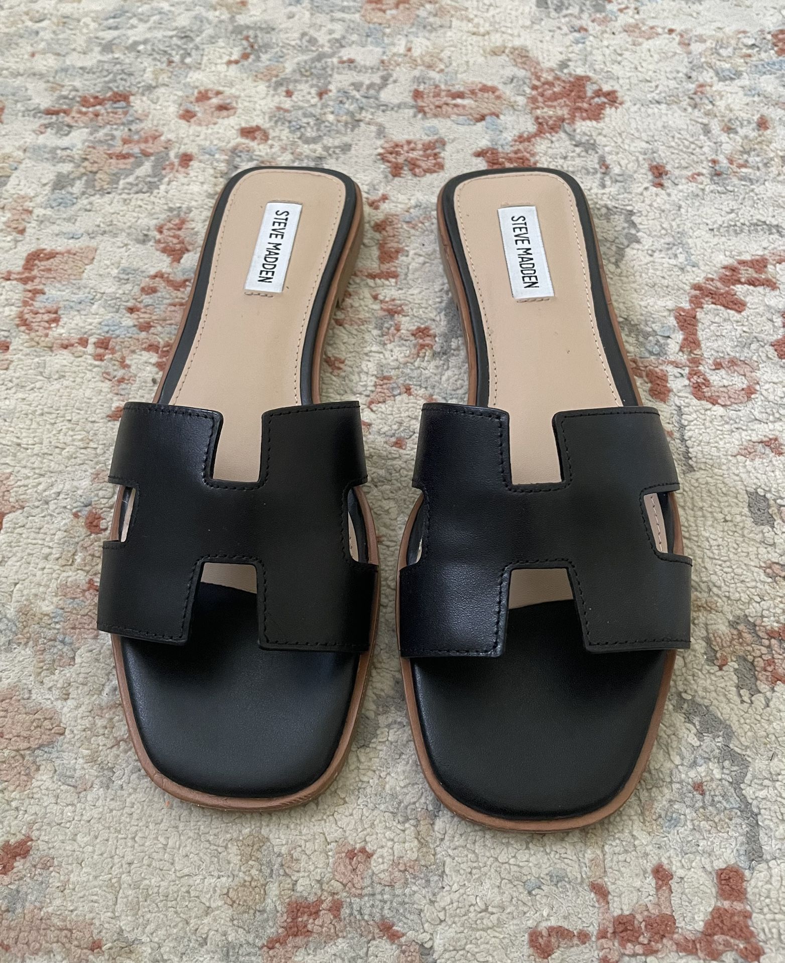 STEVE MADDEN HADYN BLACK LEATHER Size 10