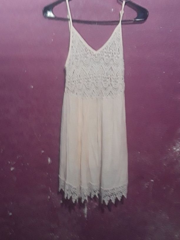 Cute Dress Size M