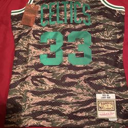 Larry Bird 85/86 camouflage jersey