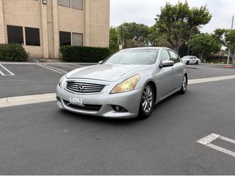 2012 Infiniti G37