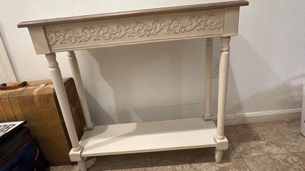 Farmhouse Console Table / Entry Table
