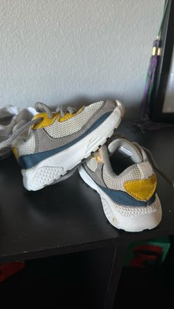 Baby Shoes 