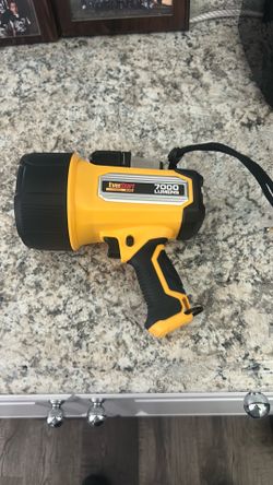 Ever start Maxx 7000 lumens