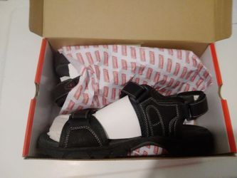 Men's sandals Coleman NEW size 13