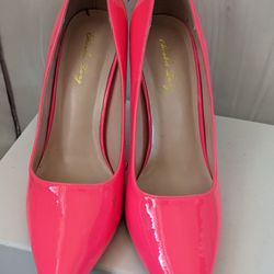 Pink Heels Size 6