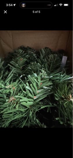 Christmas tree 4 FT