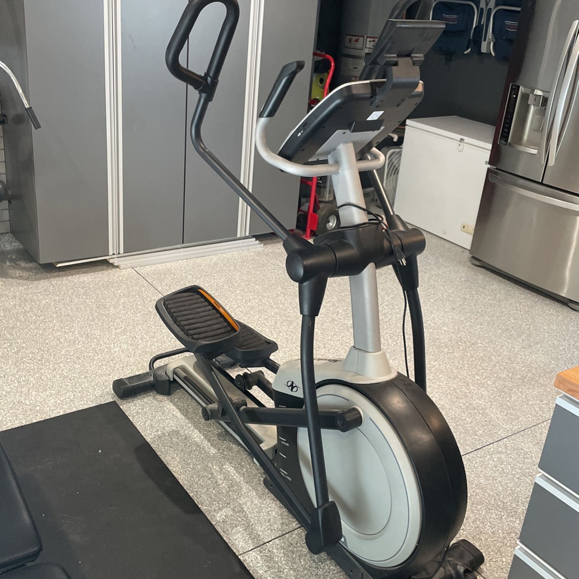 NordicTrack elliptical C9.5 for Sale in Temecula, CA OfferUp