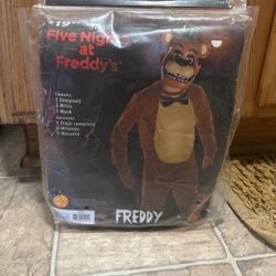 NEW Five Nights At Freddy’s Costume