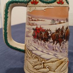 1996 BUDWEISER Vintage Holiday Stein Christmas Beer Mug American Homestead