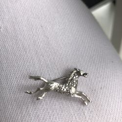 Very Rare Real Round Cut Moissanite Horse Brooch