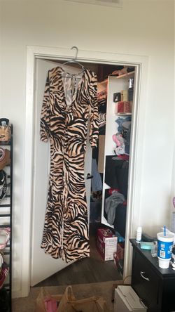 Size large dress