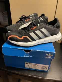 Adidas Swift Tun Unisex