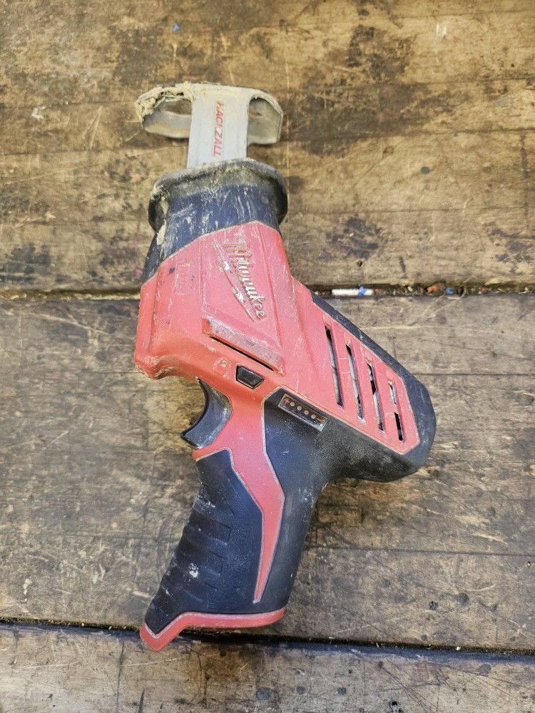 Milwaukee Hacksaw