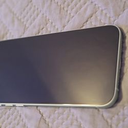 Iphone 15 Plus 256gb Icloud Locked Working Perfect Selling AS/IS  CHEAP LIKE NEW