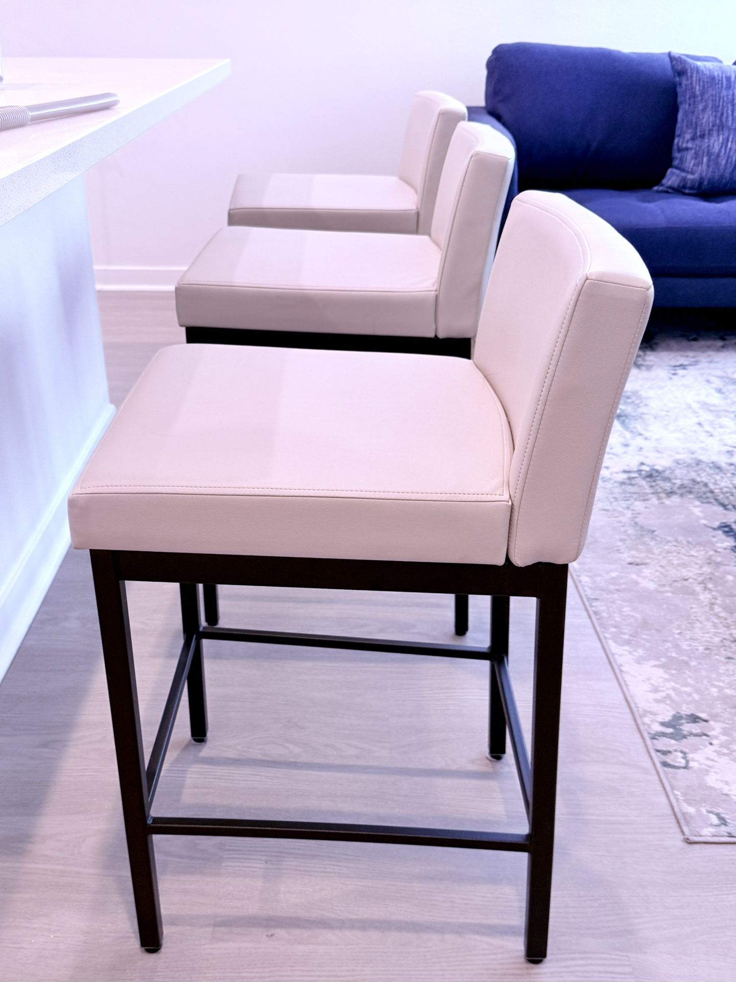 Three Fairway 26inch Cream Bar Chair
