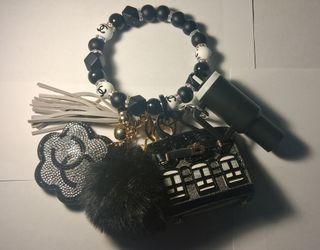 Wristlet with mini purse set