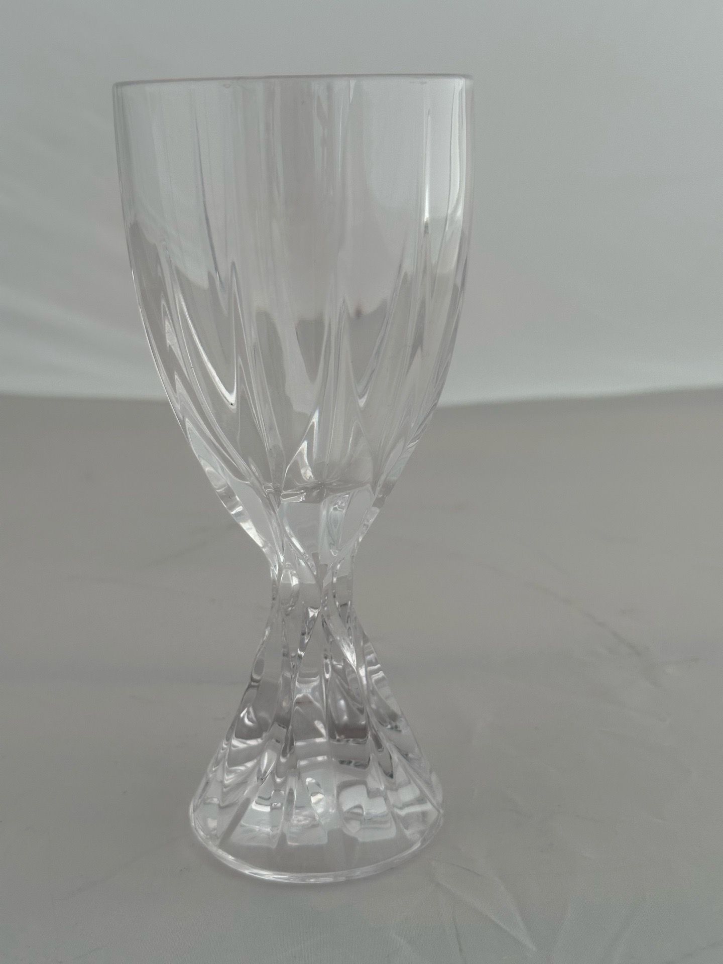 Mikasa Horizon wine glass