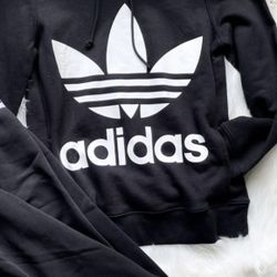 Adidas Set Of Sweater And Pants