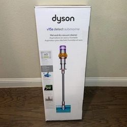Dyson v15 Detect Submarine *Save $250 (Over 25%)*