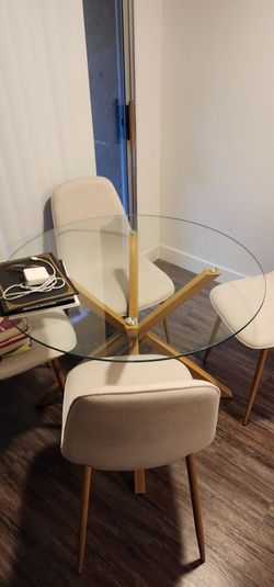 Kitchen table