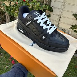 Lv Trainers 
