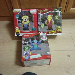 DISNEY INFLATABLES Lights Up Your Yard