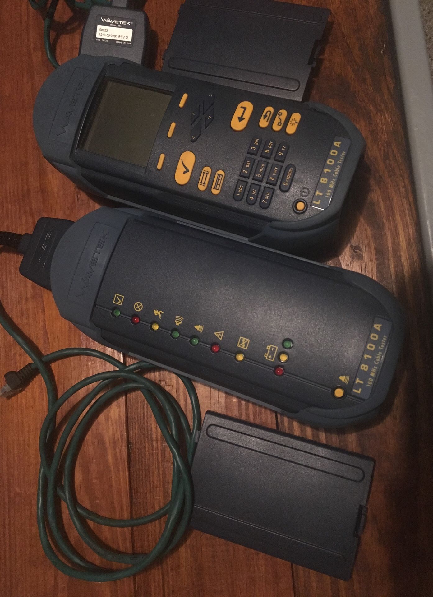 Wavetek LT 8100A 100 MHz cable tester