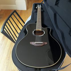 Used Yamaha APX500 Acoustic Electric Guitar