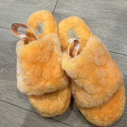 Ugg Slipper Size 5