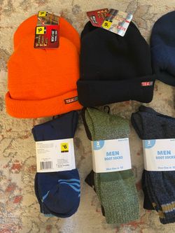 Men’s socks and beanies