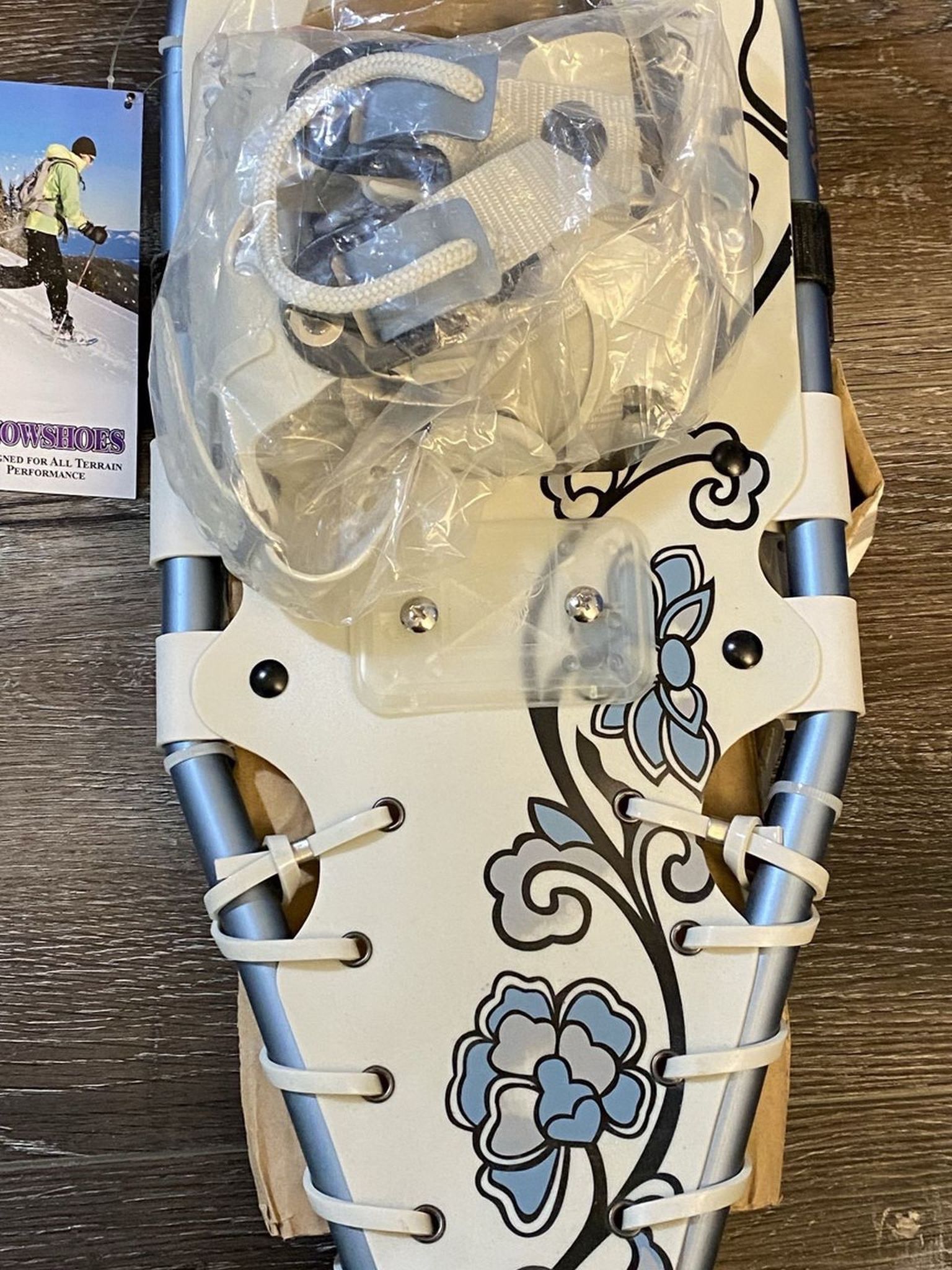 Yukon Charlie’s Guide Pro V Series 821 L Snowshoes NEW