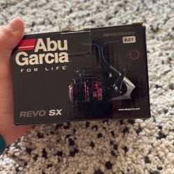 Revo Sx Abu Garcia Reel 