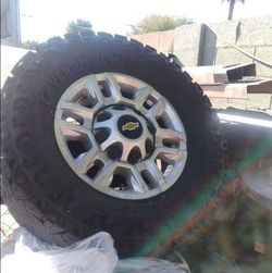 2022 Silverado 2500 HD rims