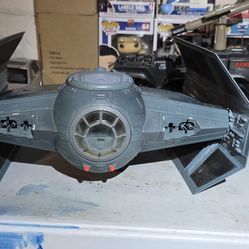 1997 Hasbro Star Wars Darth Vader's Tie Fighter