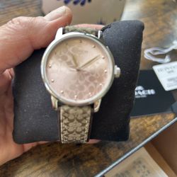 Coach Watch 