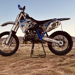 Yz250 2 stroke