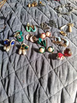 Jewelry Lot