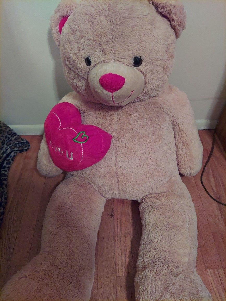 Giant Teddy Bear