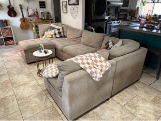 Costco Thomasville 6 piece modular sectional