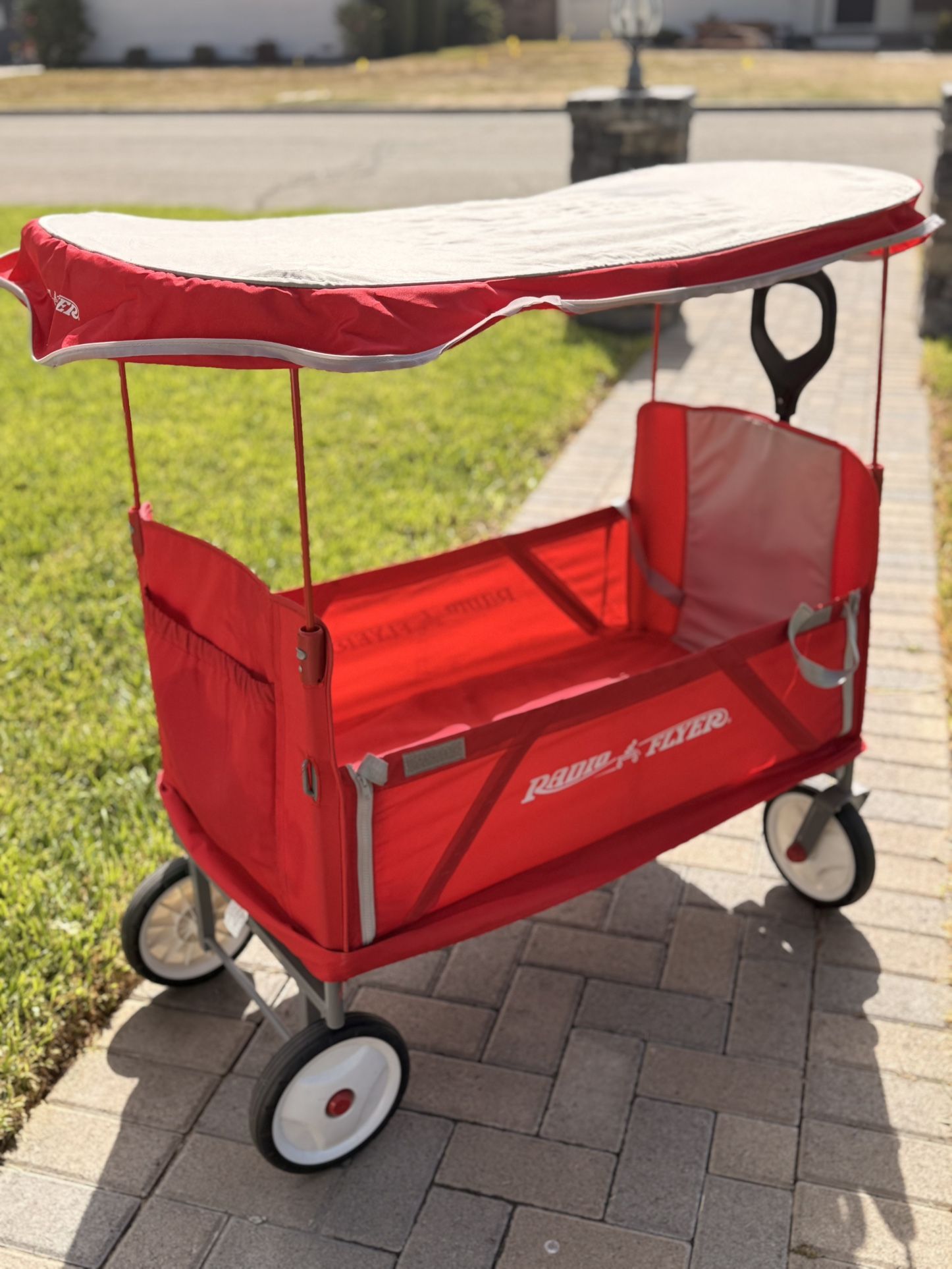 Radio Flyer Wagon 