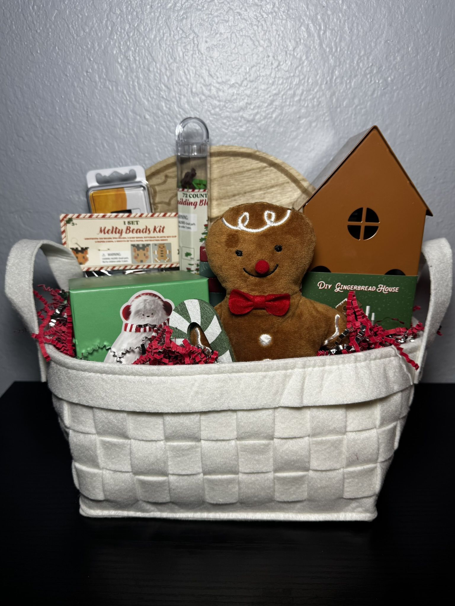 KID’S FUN & GAMES Gift Basket