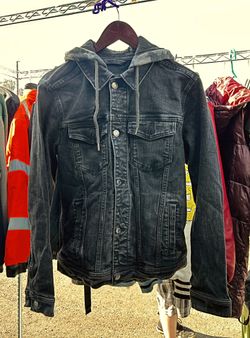 Hollister Epic Flex Distressed Denim Hooded Jacket-Men’s S